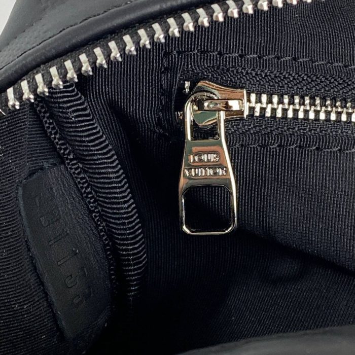 Louis Vuitton King Size Toiletry Pouch İnfini - Görsel 9