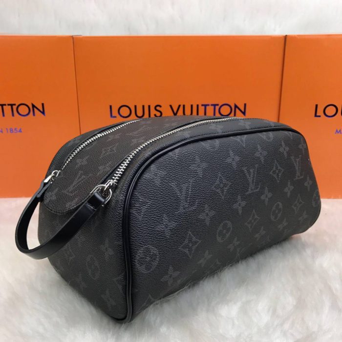 Louis Vuitton King Size Toiletry Pouch - Görsel 2