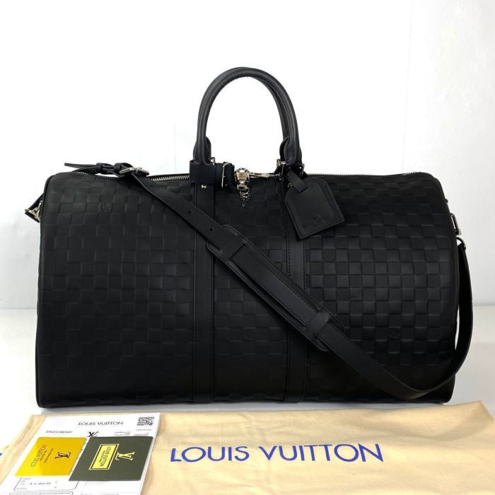 louis-vuitton-keepall-bandoulier-infini-seyahat-valizi4 Louis Vuitton Keepall Bandoulier İnfini Seyahat Valizi - Görsel 1