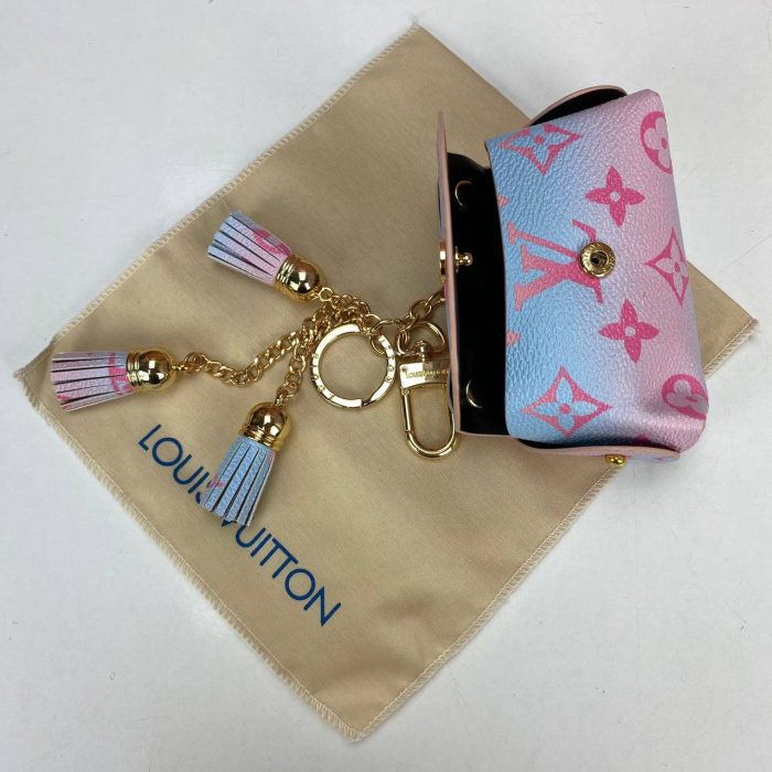 Louis Vuitton Keychain Anahtarlık ve Çanta Süsü - Görsel 3