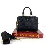 Louis Vuitton Petite Malle Souple Empreinte Kadın Çanta - Görsel 9
