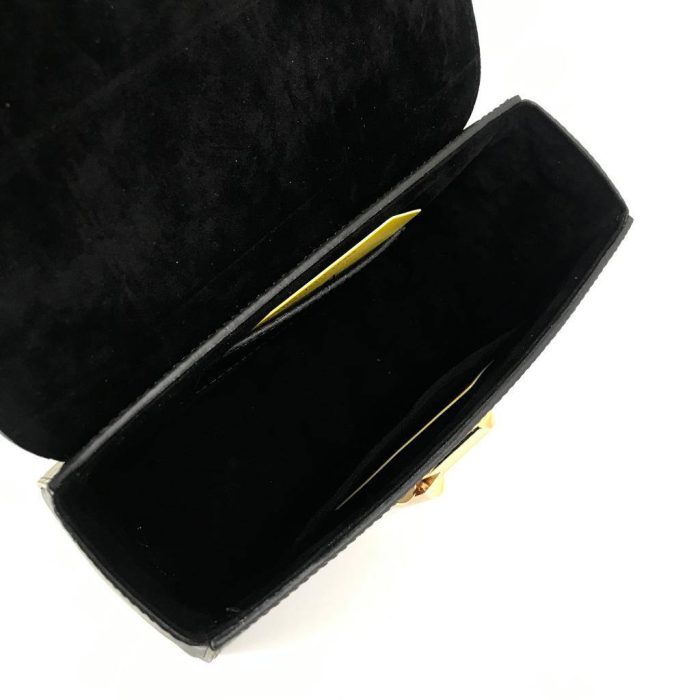 Louis Vuitton Twist Epi MM Kadın Çanta - Görsel 8