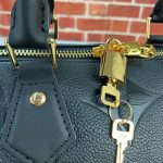 Louis Vuitton Bandouliere Oversized Empreinte Speedy 25 - Görsel 4
