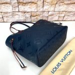 Louis Vuitton Neverfull MM Oversize Empreinte Orta Boy Kadın Çanta - Görsel 3