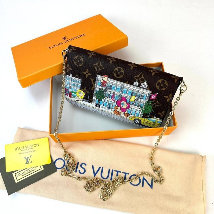 Louis Vuitton Felicie Pochette Vivienne Mascot Kadın Çanta - Görsel 1