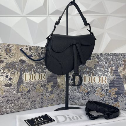 christian-dior-saddle-micro-bag-calfskin-ve-epson-1