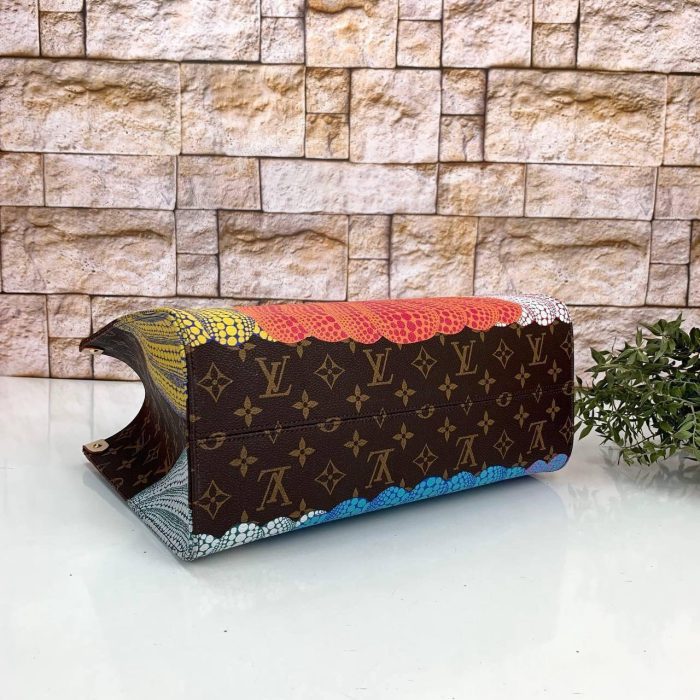 Louis Vuitton LVxYK OnTheGo MM Orta Boy Kadın Çanta - Görsel 7