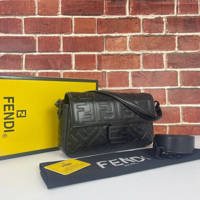 Fendi Baguette Bag %100 Hakiki Deri Kadın Çanta - Görsel 2