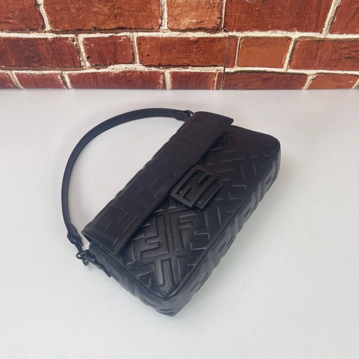Fendi Baguette Bag %100 Hakiki Deri Kadın Çanta - Görsel 5